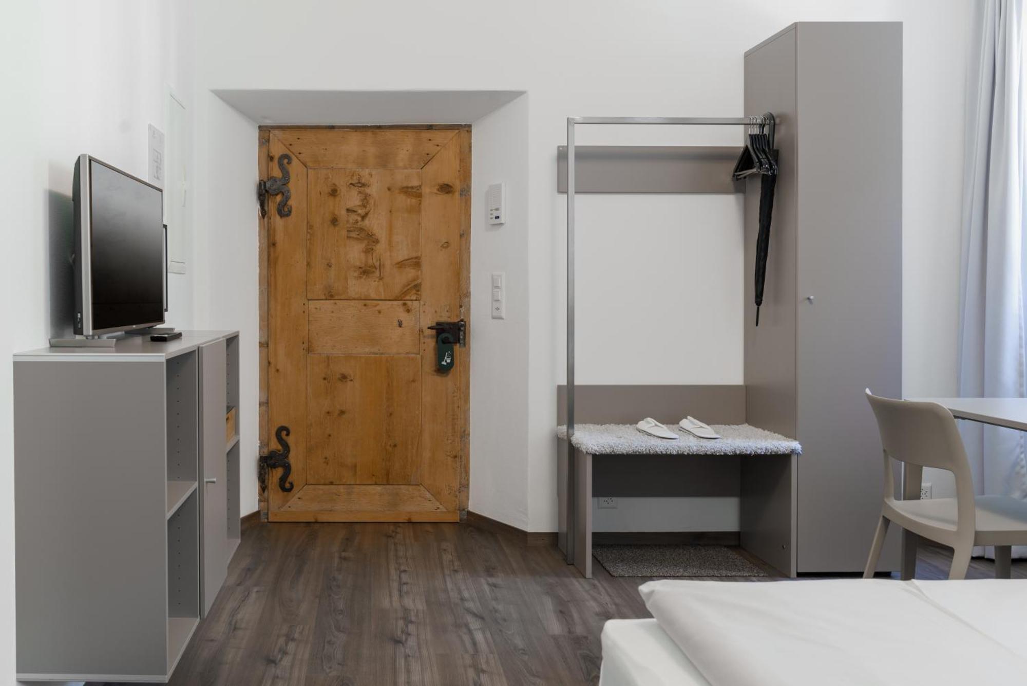 Ca' Del Borgo, Rooms & Suites Poschiavo Exterior photo