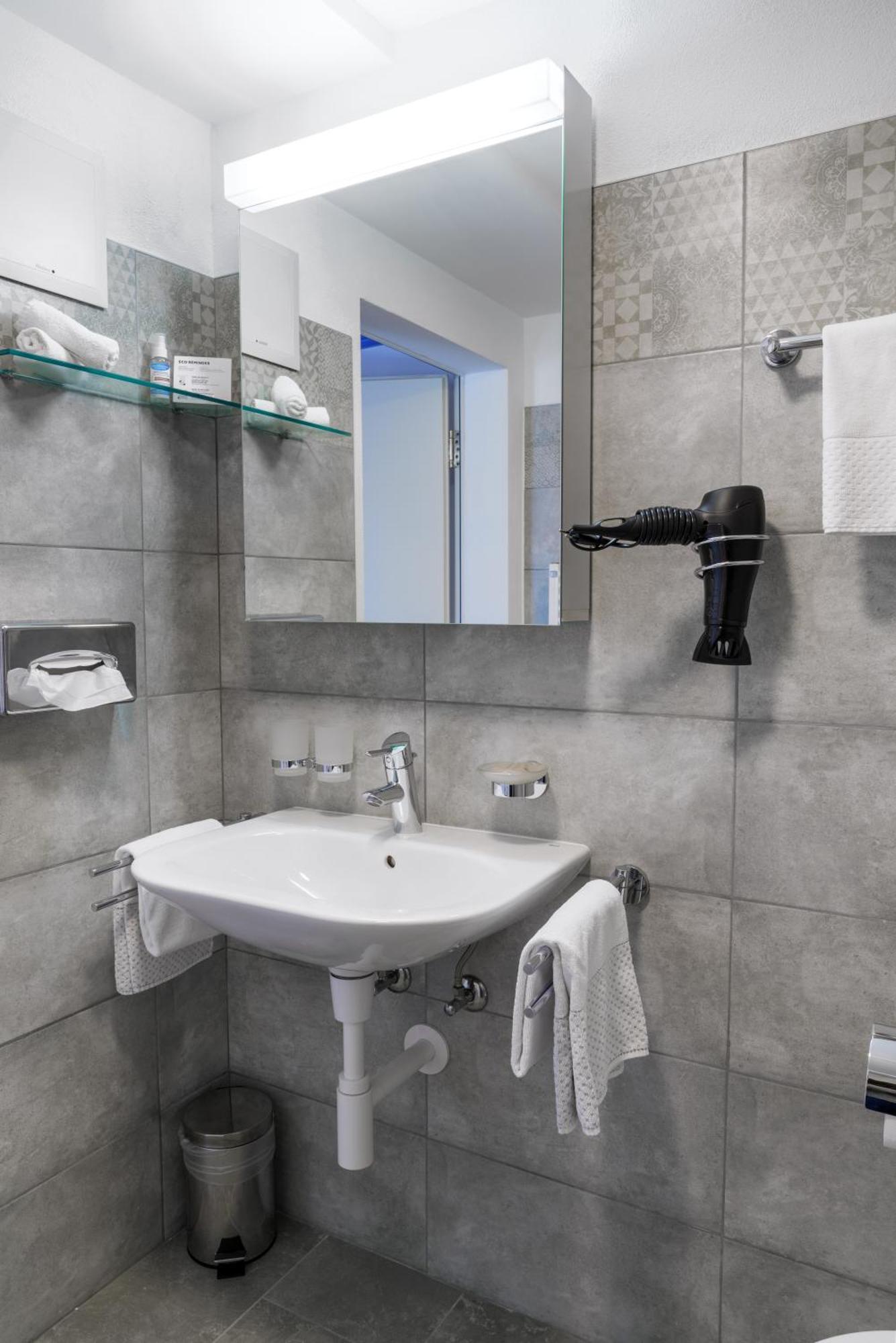 Ca' Del Borgo, Rooms & Suites Poschiavo Room photo
