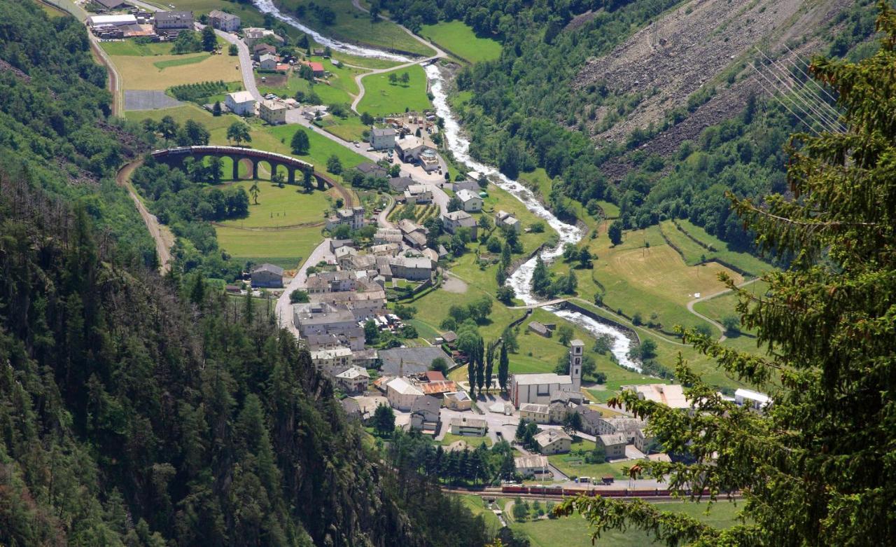 Ca' Del Borgo, Rooms & Suites Poschiavo Exterior photo